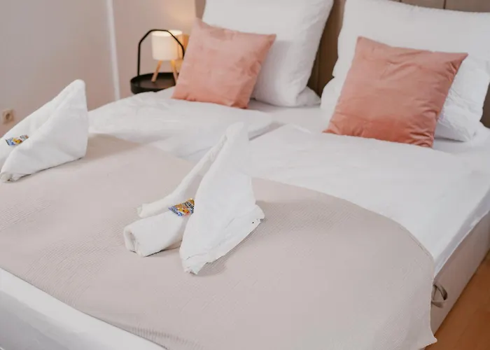 Jino L Elbblick - Wlan - Stilvoll * Konigstein an der Elbe